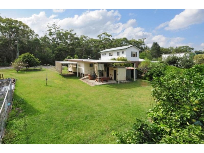 124 Tallyan Point Road, Basin View NSW 2540