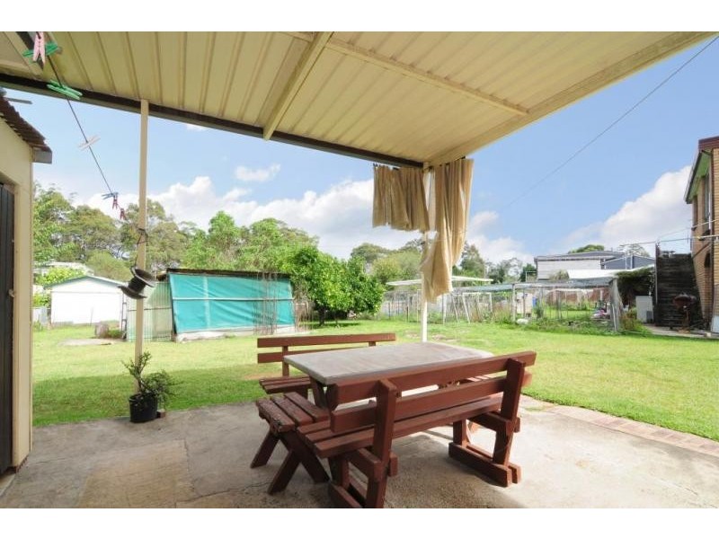 124 Tallyan Point Road, Basin View NSW 2540