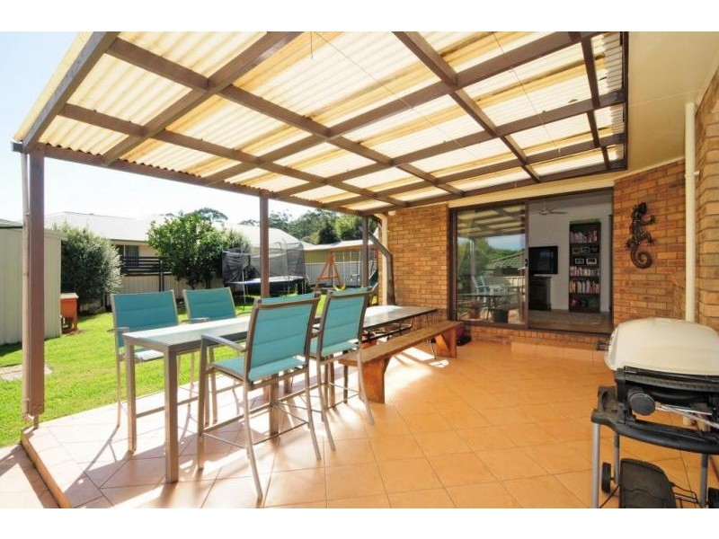 12 Commonwealth Avenue, Wrights Beach NSW 2540