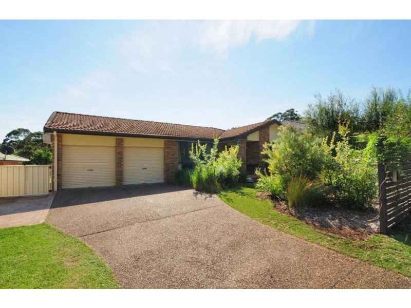 12 Commonwealth Avenue, Wrights Beach NSW 2540