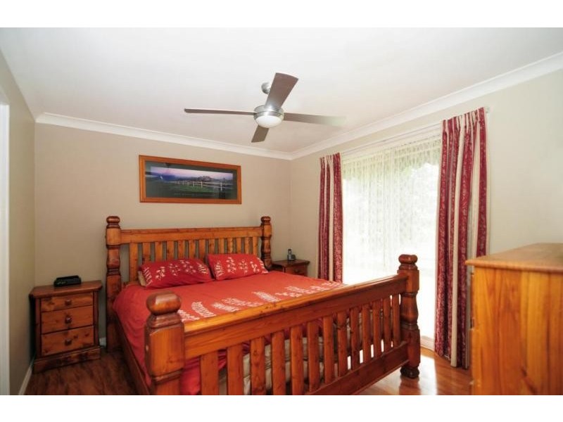 6 Yallara Crescent, Sanctuary Point NSW 2540