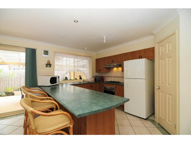 10 Tallyan Point Road, Basin View NSW 2540