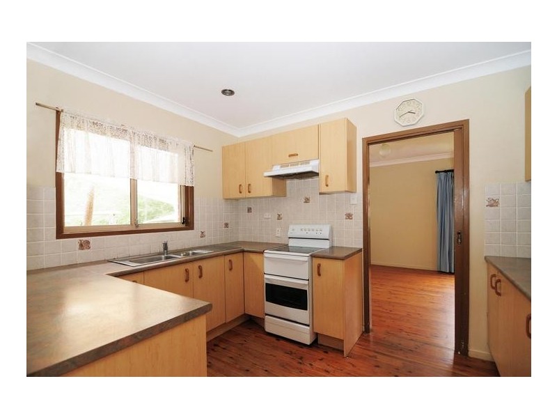 37 Winn Avenue, Basin View NSW 2540
