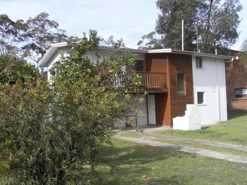 111 Elizabeth Drive, Vincentia NSW 2540