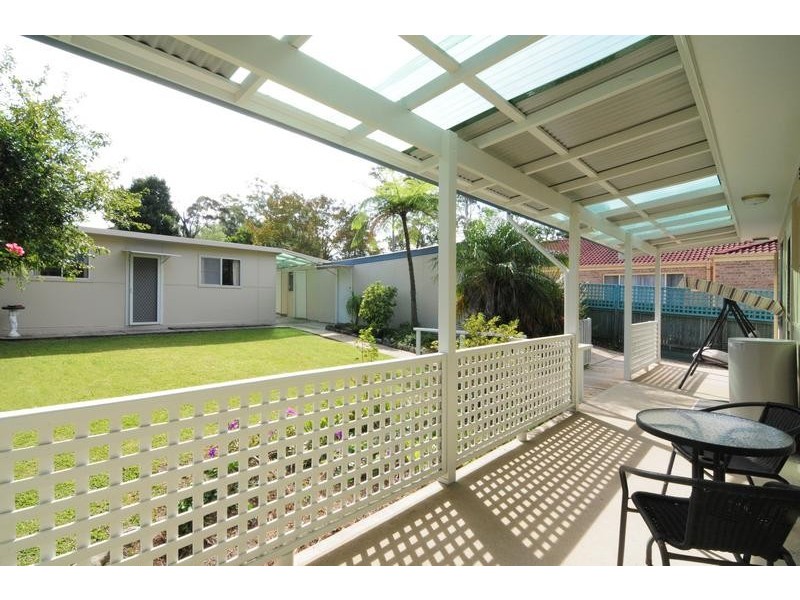 11 McGowen Street, Old Erowal Bay NSW 2540