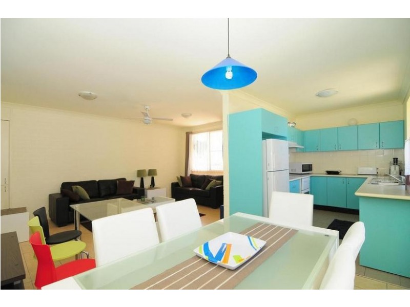 1/51 Beach Street, Vincentia NSW 2540