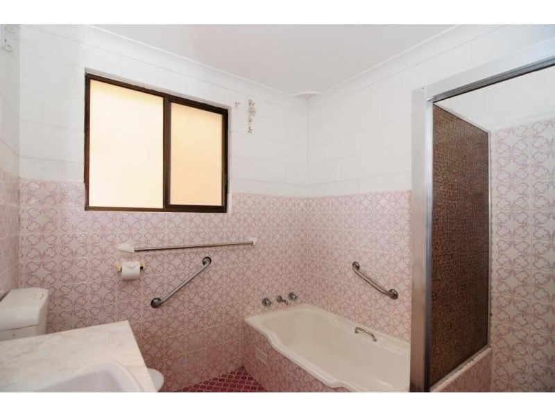 126 Elizabeth Drive, Vincentia NSW 2540