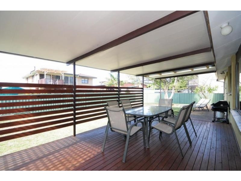 32 Elizabeth Drive, Vincentia NSW 2540