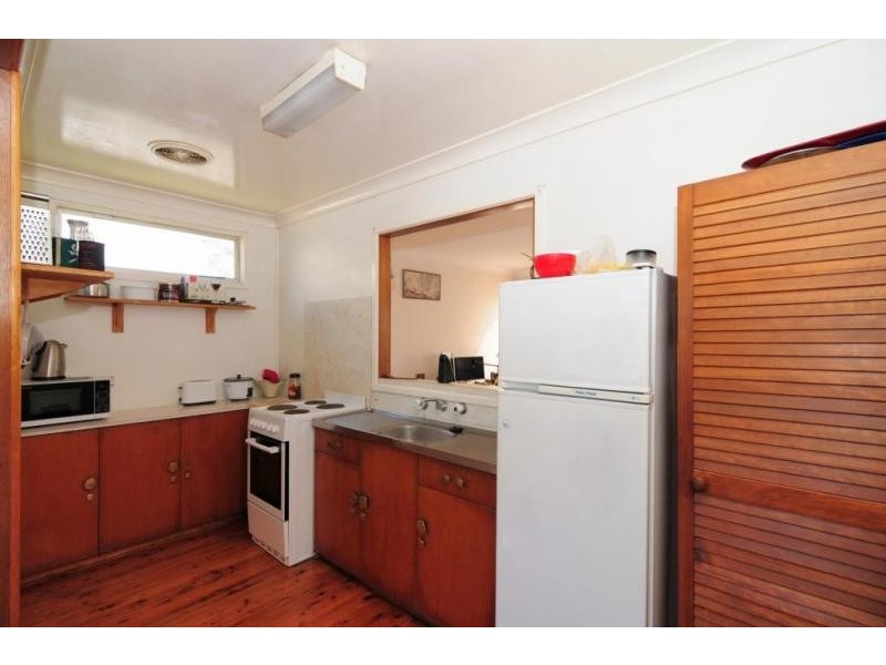 13 Morton Street, Huskisson NSW 2540