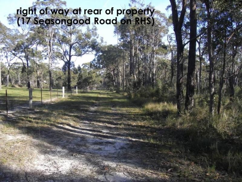 17 Seasongood Road, Woollamia NSW 2540