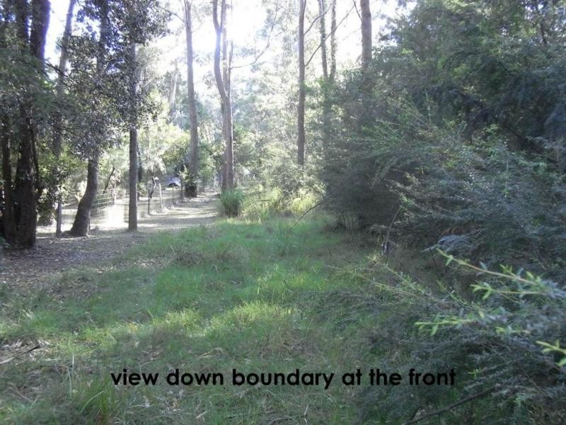 17 Seasongood Road, Woollamia NSW 2540