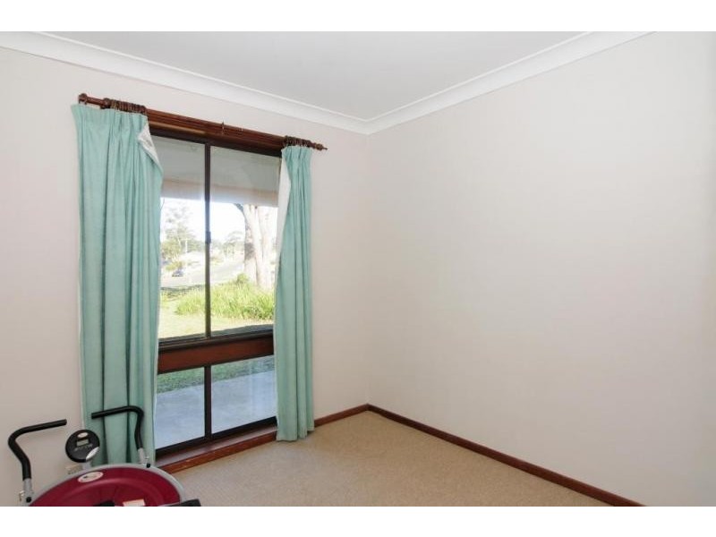 1 Truscott Avenue, Sanctuary Point NSW 2540