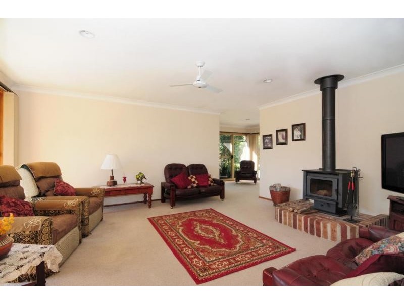 2 Laurina Place, Bewong NSW 2540