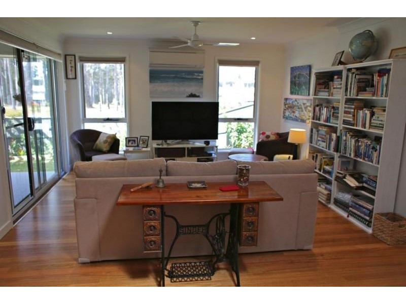 50 Halloran Street, Vincentia NSW 2540