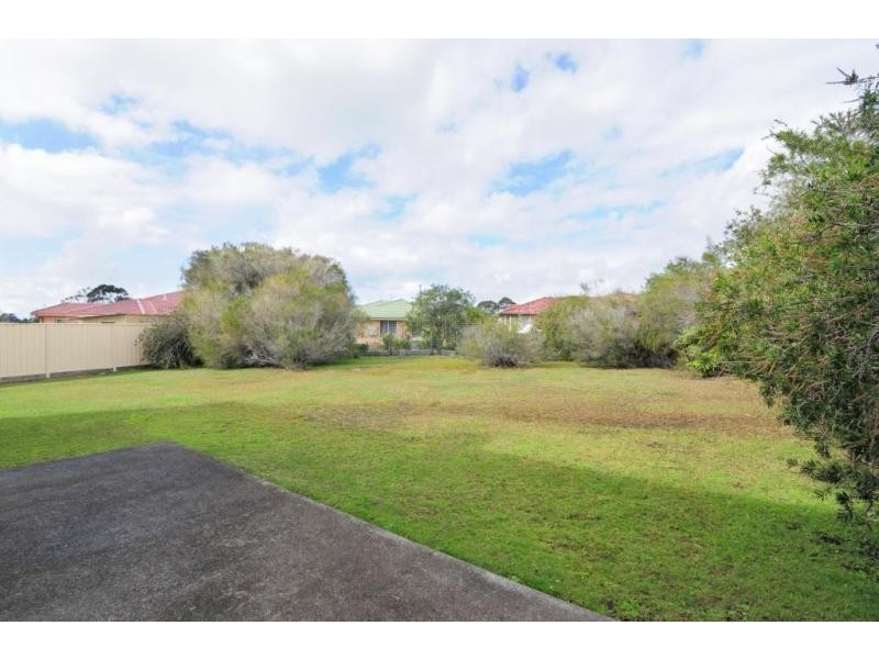 11 Raven Close, Vincentia NSW 2540