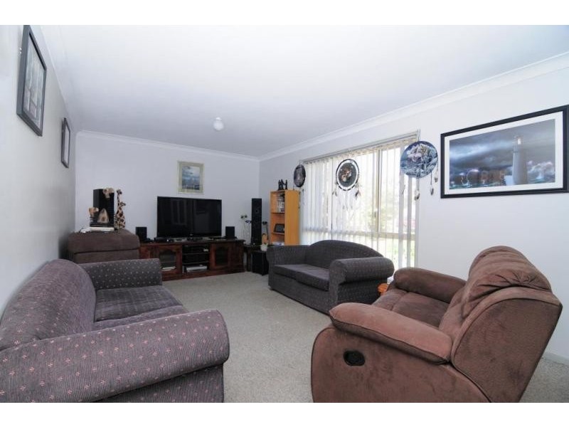 35 Cammaray Drive, St Georges Basin NSW 2540