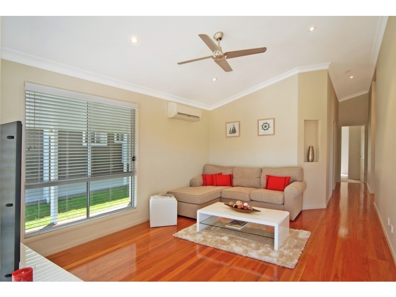 35 The Basin Road, St Georges Basin NSW 2540