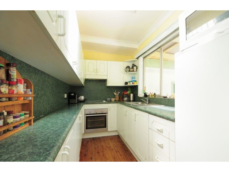 11 Hawken Road, Tomerong NSW 2540