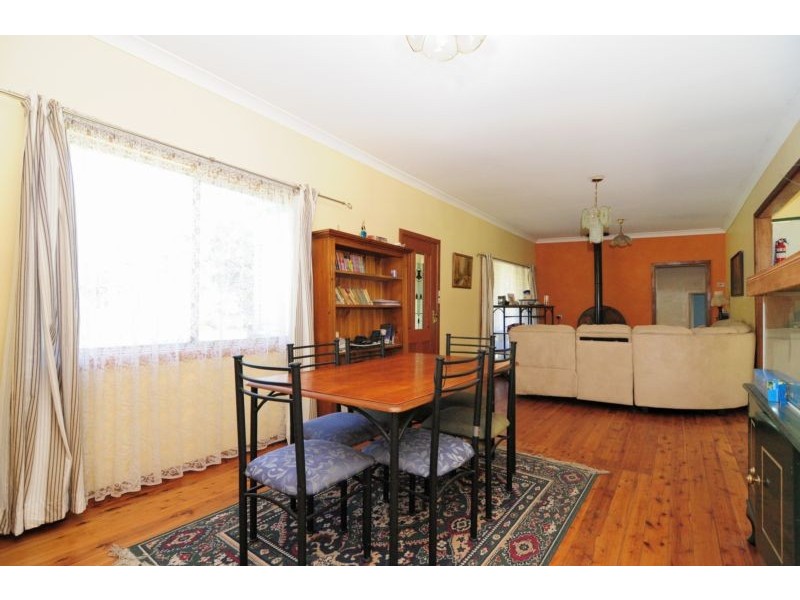 11 Hawken Road, Tomerong NSW 2540