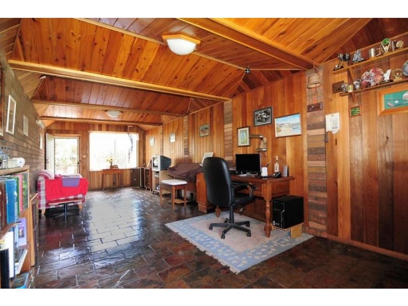 77 Sanctuary Point Road, Sanctuary Point NSW 2540