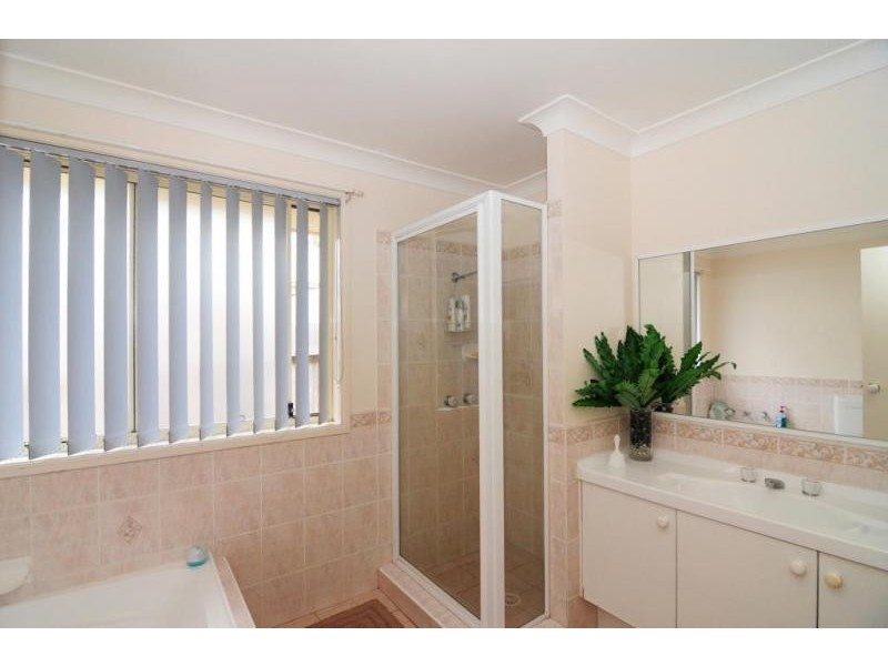 21 Edmund Street, Sanctuary Point NSW 2540