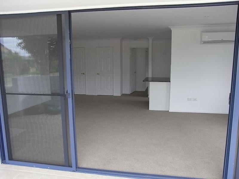 11 Walterhood Parade, Worrowing Heights NSW 2540