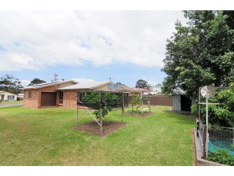25 Warrego Drive, Sanctuary Point NSW 2540