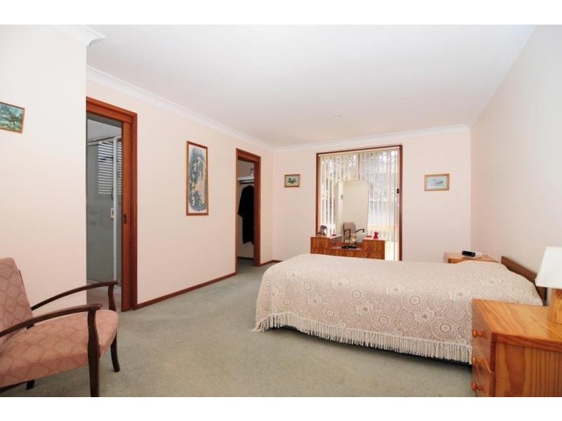 32 First Avenue, Erowal Bay NSW 2540