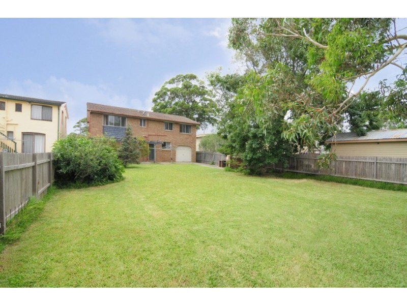 37 Elizabeth Drive, Vincentia NSW 2540