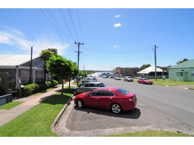 13 Currambene Street, Huskisson NSW 2540