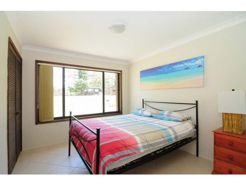 32 Elizabeth Drive, Vincentia NSW 2540