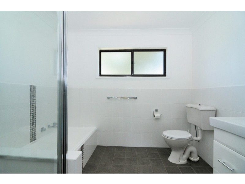 32 Elizabeth Drive, Vincentia NSW 2540