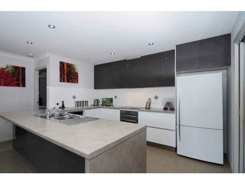 73 Anson Street, Sanctuary Point NSW 2540