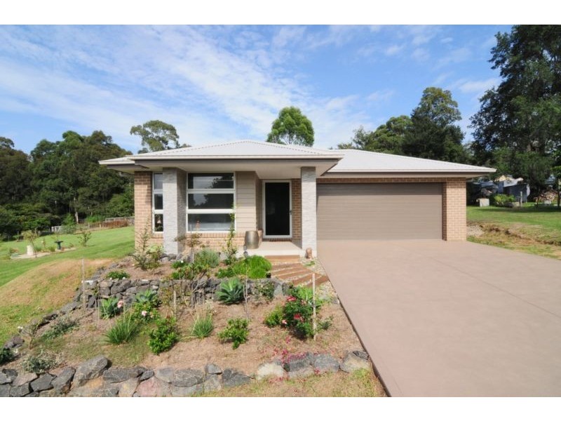 12 Amaryllis Way, Tomerong NSW 2540