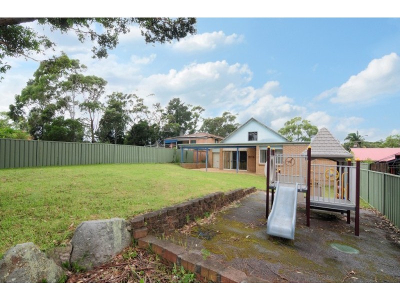 11 Saumarez Street, Vincentia NSW 2540