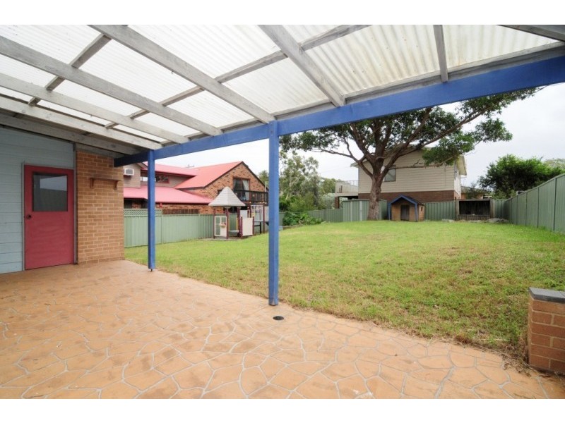 11 Saumarez Street, Vincentia NSW 2540