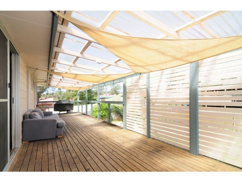 6 The Wool Road, Basin View NSW 2540