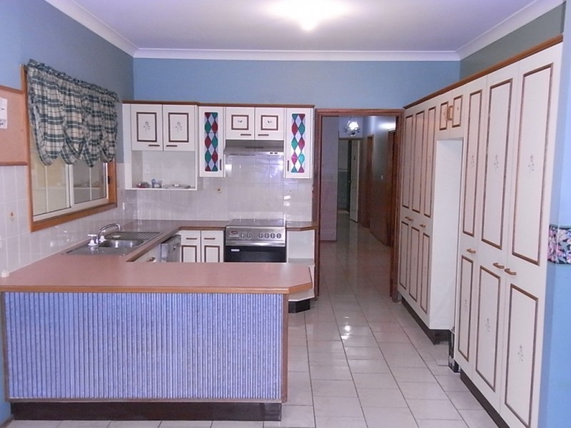 917 Sussex Inlet Road, Sussex Inlet NSW 2540