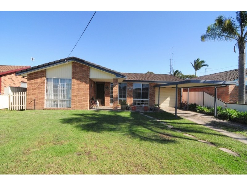 11 Kingsford Smith Crescent, Sanctuary Point NSW 2540