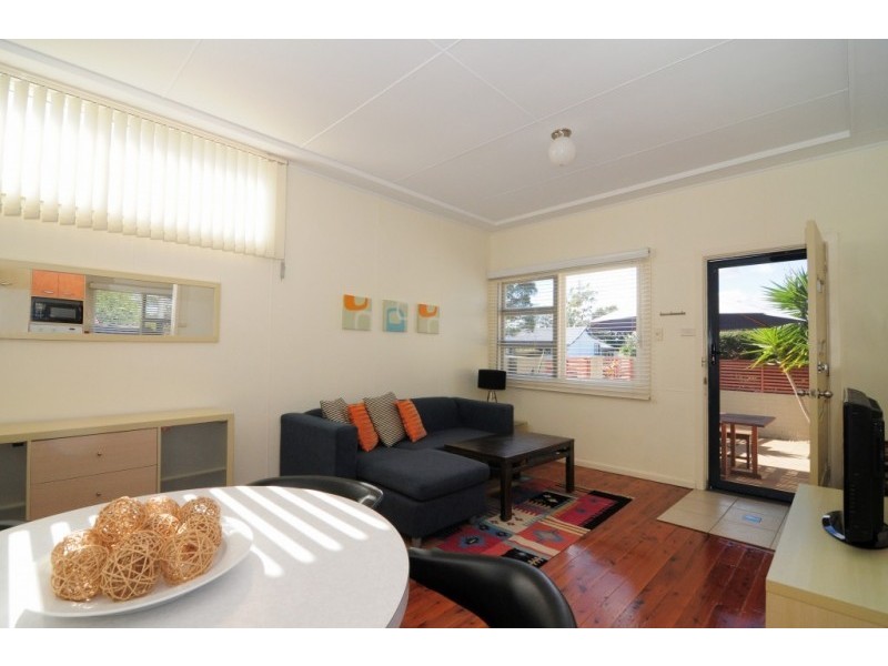 2/61 Hawke Street, Huskisson NSW 2540
