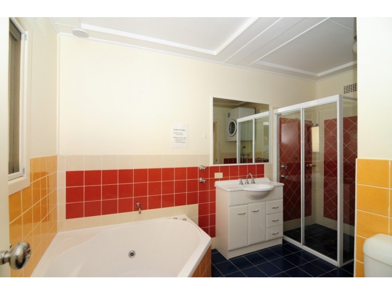 2/61 Hawke Street, Huskisson NSW 2540