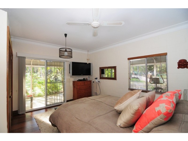 802 Sussex Inlet Road, Sussex Inlet NSW 2540