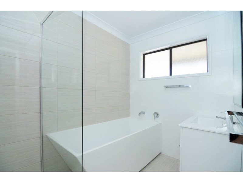 49 Elizabeth Drive, Vincentia NSW 2540