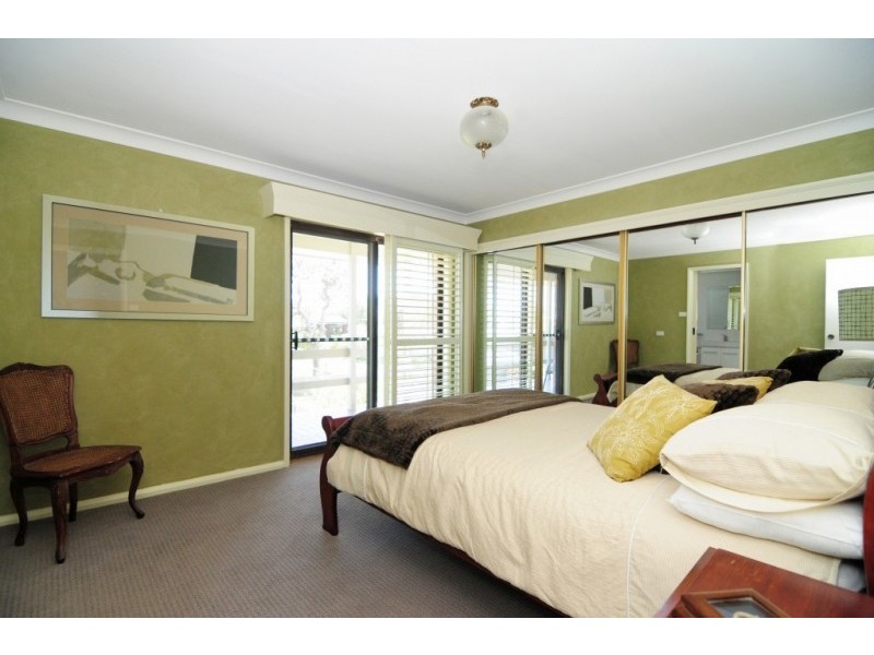 49 Elizabeth Drive, Vincentia NSW 2540