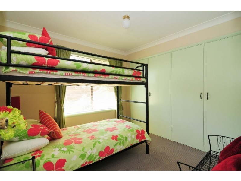 49 Elizabeth Drive, Vincentia NSW 2540