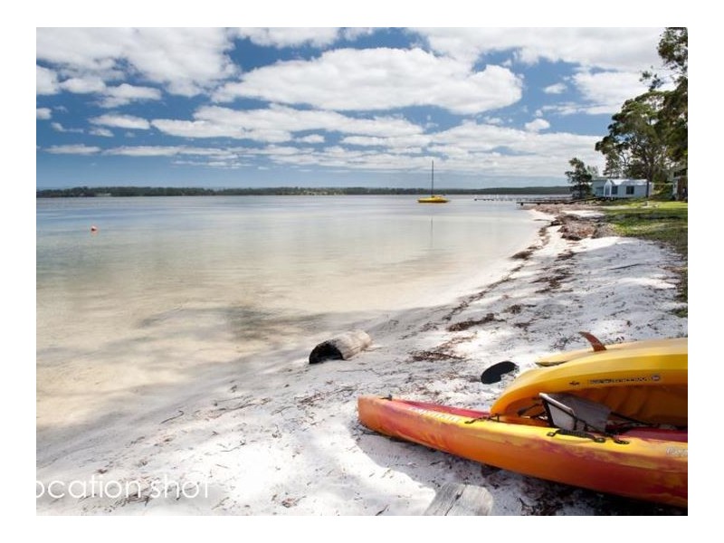 4 Reid Street, Wrights Beach NSW 2540