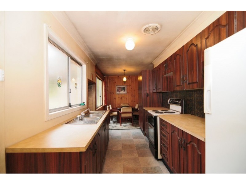 11 Seasongood Road, Woollamia NSW 2540