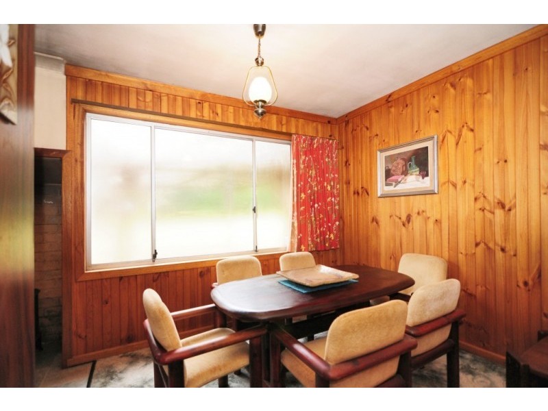 11 Seasongood Road, Woollamia NSW 2540