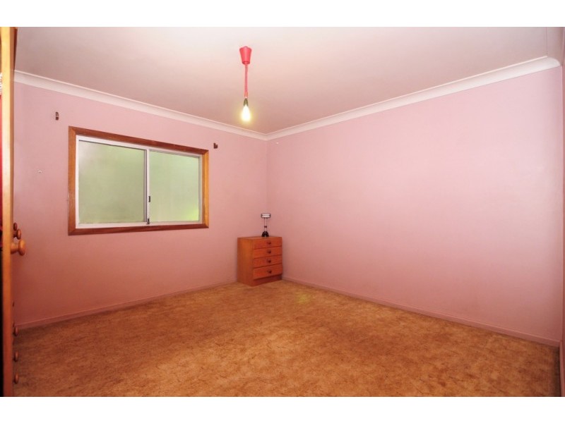 11 Seasongood Road, Woollamia NSW 2540