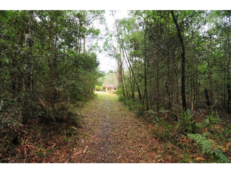 11 Seasongood Road, Woollamia NSW 2540
